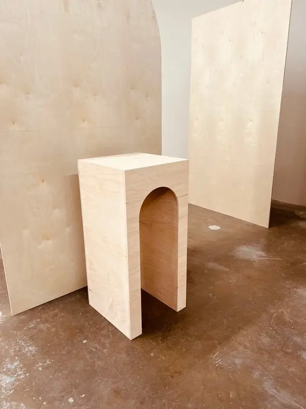 Open Arch Pedestal