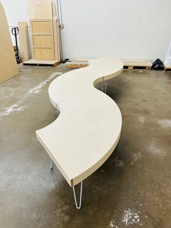 Serpentine Kids Table