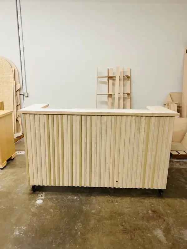 The Axis U-Shaped Bar