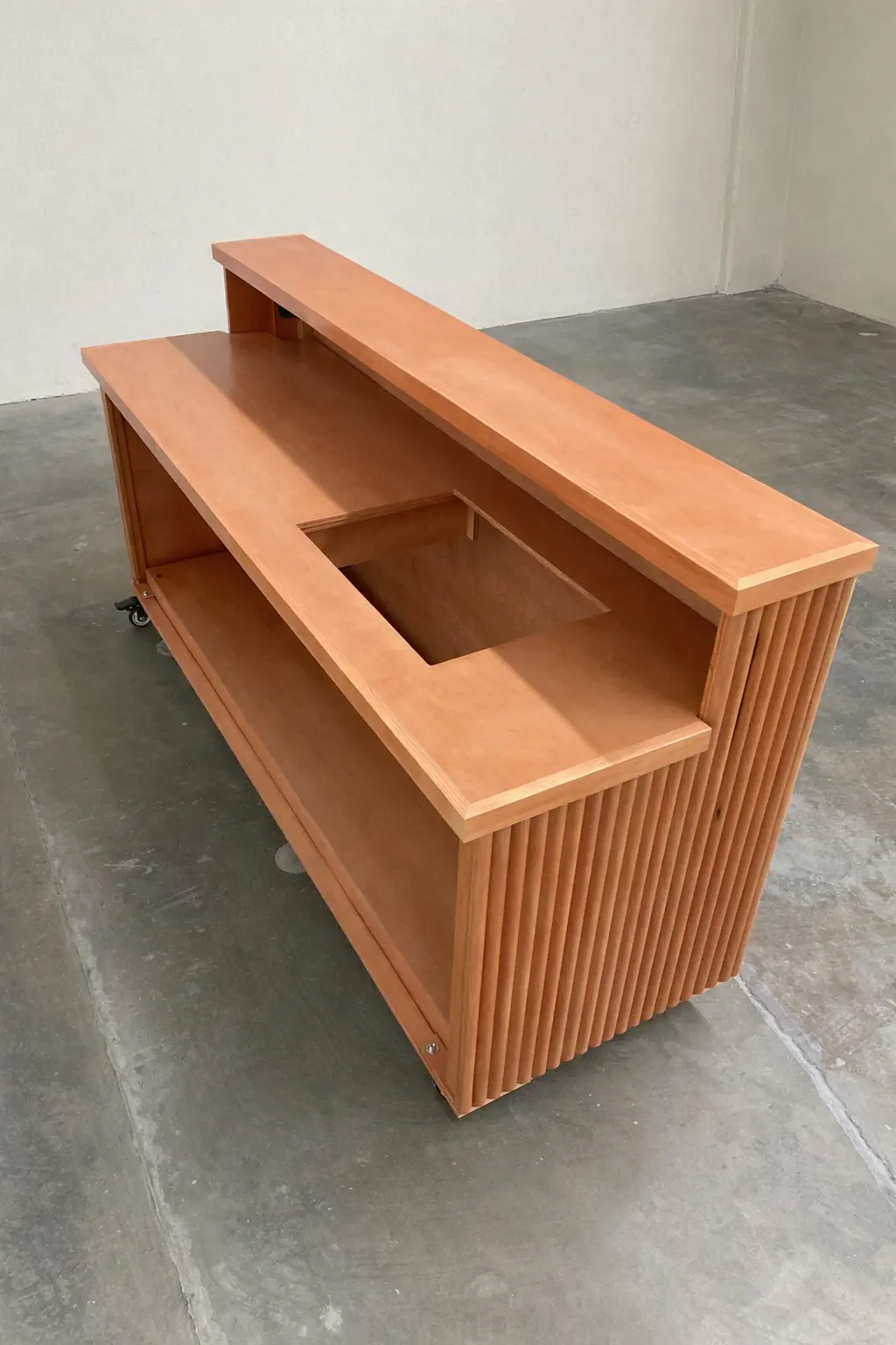 The Haven Fluted Serving Bar