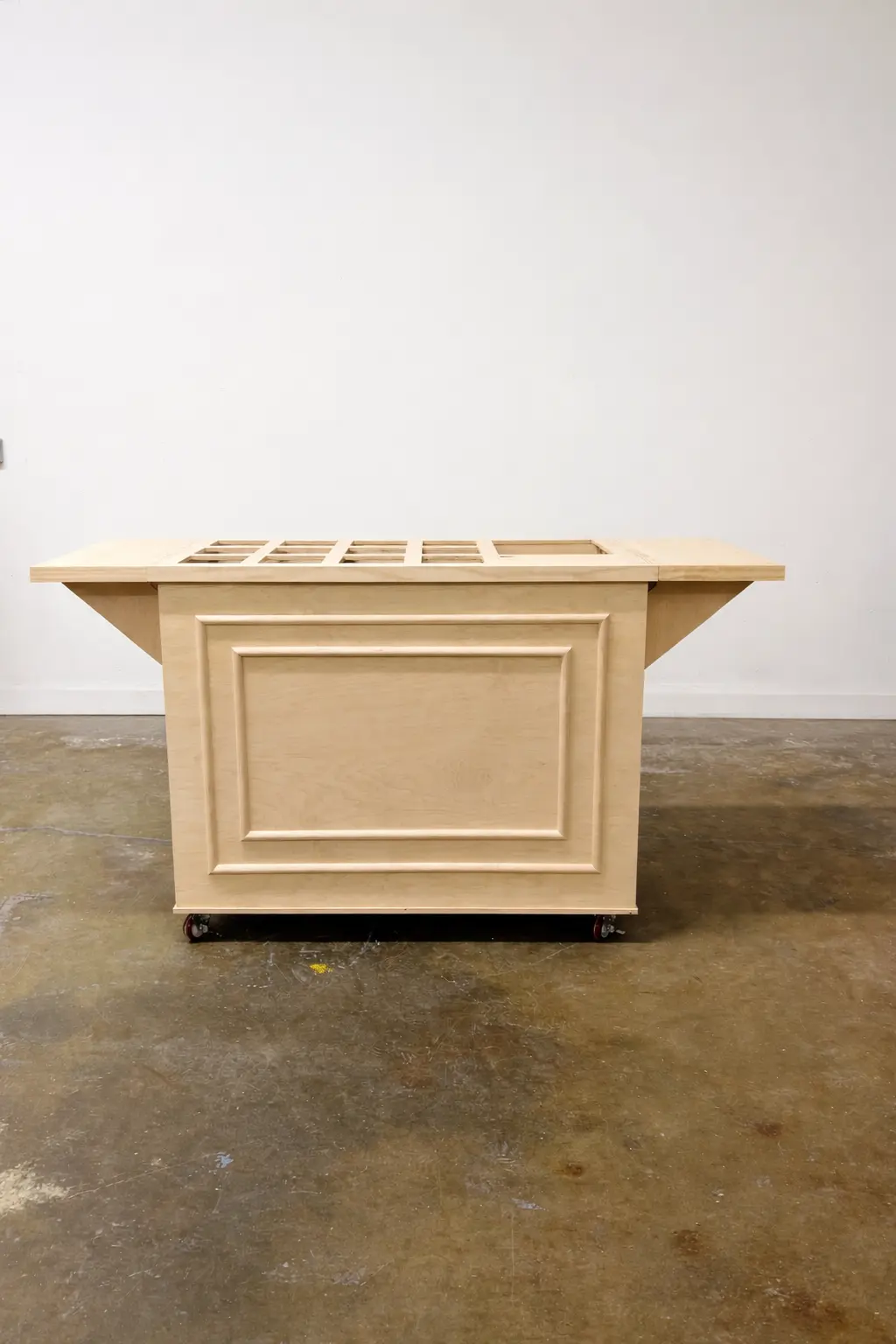 The Maple Classic Charcuterie Cart