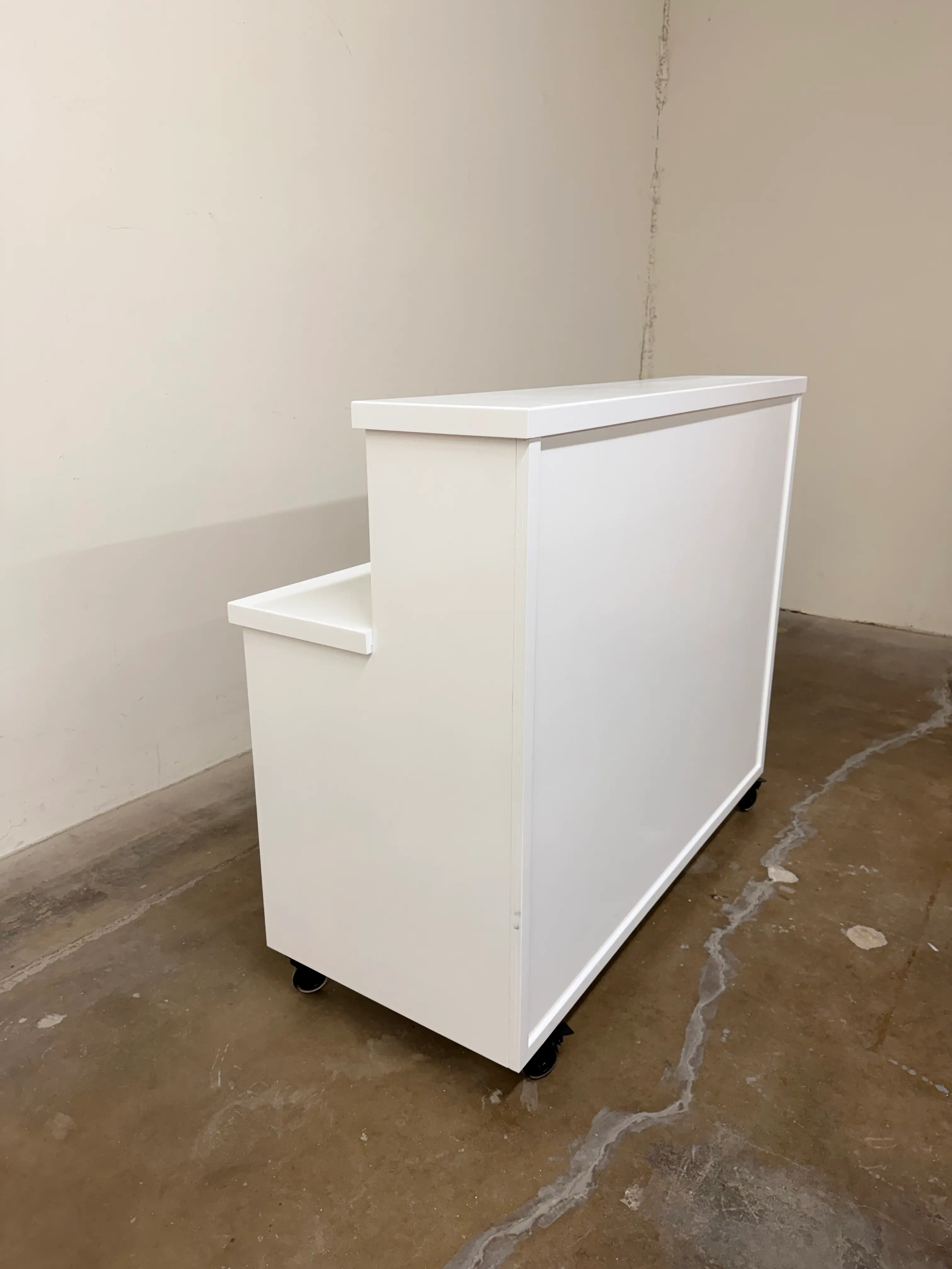 The Nook Serving Bar